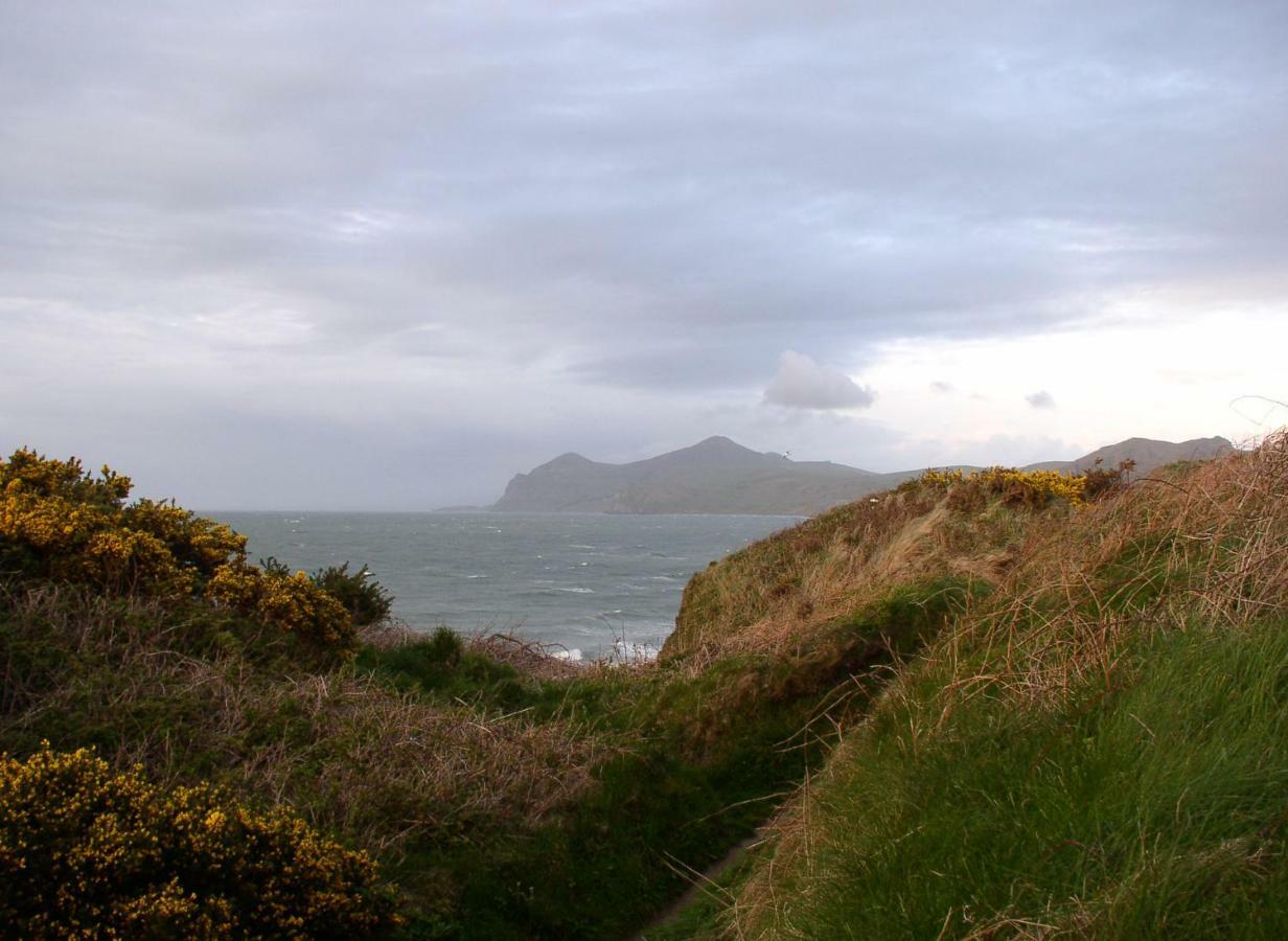 Ednyfed Apartment Nefyn Bagian luar foto